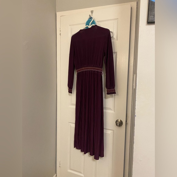 Purple long sleeve modest dress - Picture 3 of 3